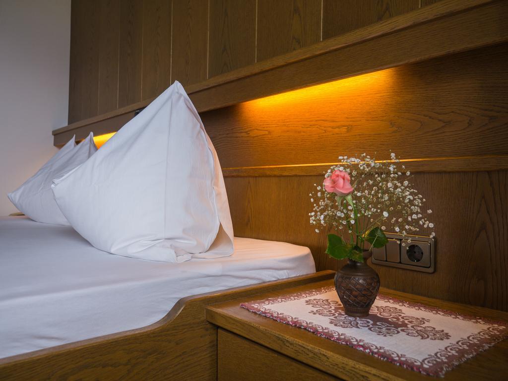 Guesthouse Pension Grafenstein Merano Exterior photo