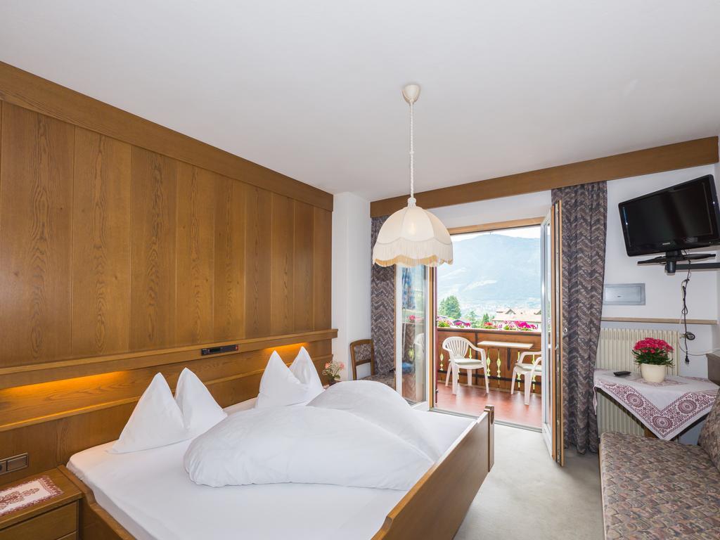 Guesthouse Pension Grafenstein Merano Exterior photo